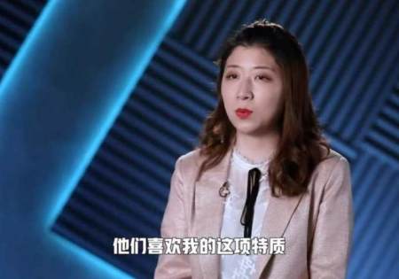 女脱口秀演员炫耀有房有车,李诞吐槽她,做喜剧不要给
