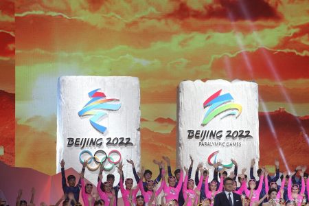 2022北京冬奥会,冰墩墩,雪融融,坚定地向我们奔来!