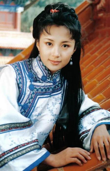 后来,在1998年,杨童舒23岁时,又出演了第一部古装电视剧《太平天国》