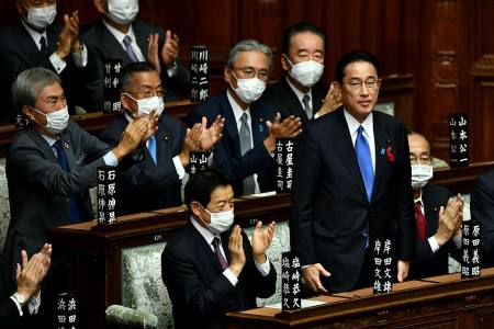 【环球网报道】据韩联社消息,韩国总统文在寅4日向日本新任首相岸田文