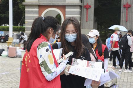 欢迎新同学!云南民族大学2021级新生开启逐梦新征程