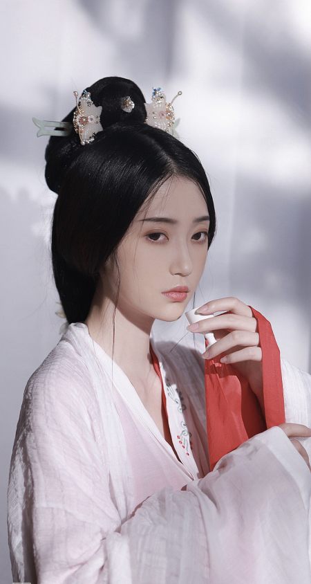 有这几个特征的"古典脸",越看越