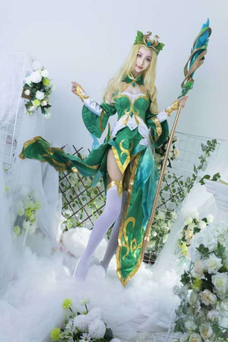 精灵cosplay,腐团儿cos美杜莎 王者荣耀cos:寒冬之际,心心念念的精灵公主,你终于来了!