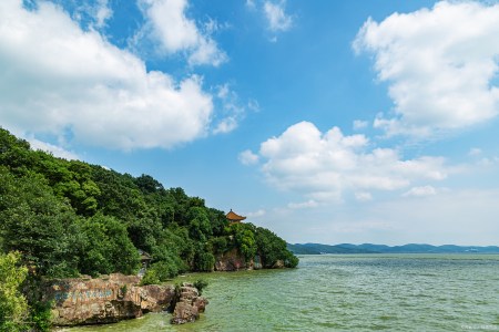 结语,无锡太湖风景是旅游的胜地,尤其以太湖鼋头渚风景区最为出名"