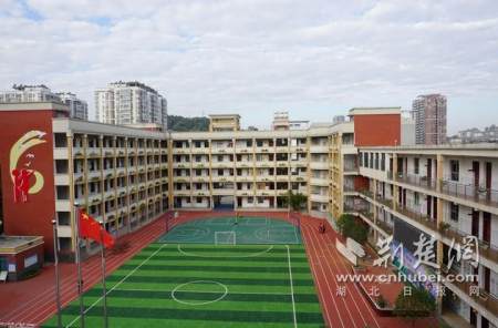 黄石市老虎头小学:文体教育齐驱并驾 虎气生生一路歌