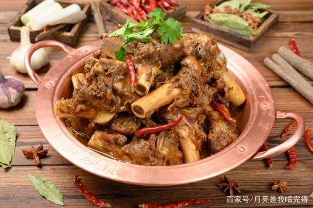 "岁得安羊棒骨火锅",分享美味,畅谈人生