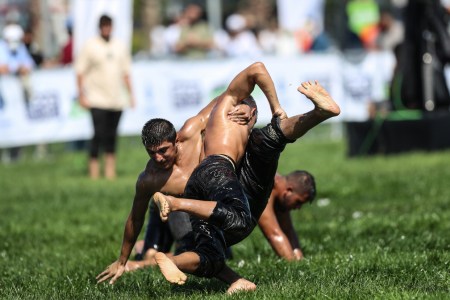 (11)土耳其的橄榄油摔跤比赛