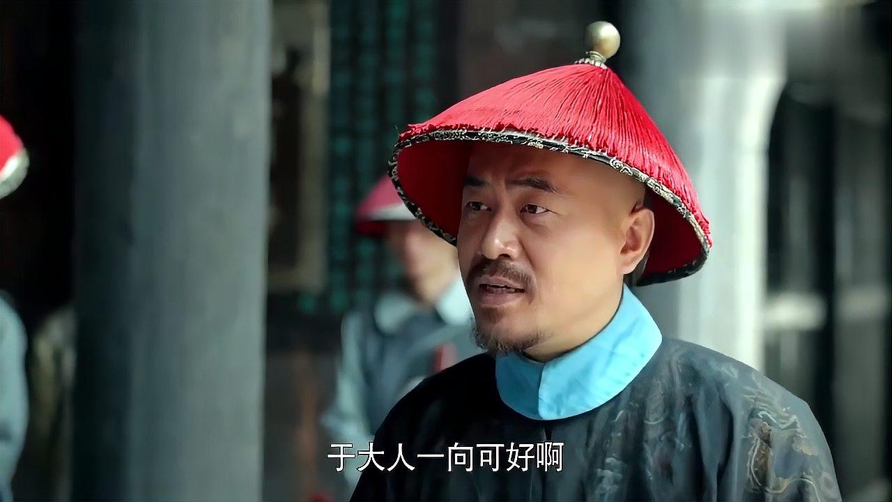 于成龙:于成龙和屈九万同办理案件,看似和气场面,却是一场较量