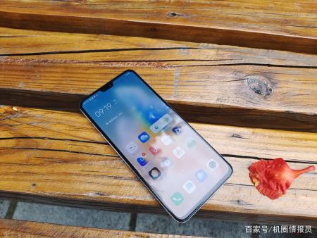 天玑1100卖骁龙888的价格 vivo好评度96%的手机没人说