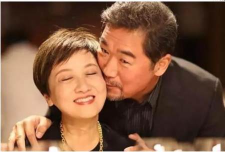 张国立前妻罗秀春:她让我当不了妻子,我让她做不了