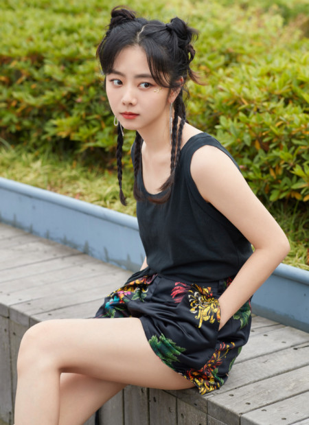30岁谭松韵饰演16岁少女,漫画腿特别吸睛,健身让她的