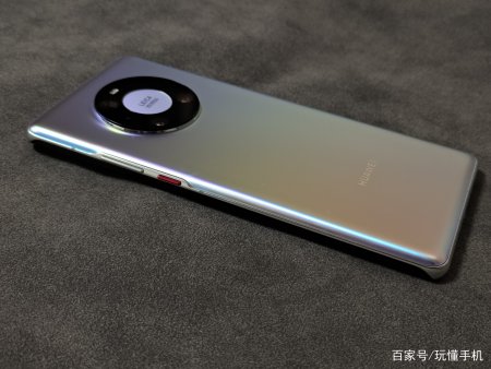 华为mate40秘银色,华为mate40夏日胡杨 华为mate40 pro秘银色真机图赏:有一点点圆润,盘他!