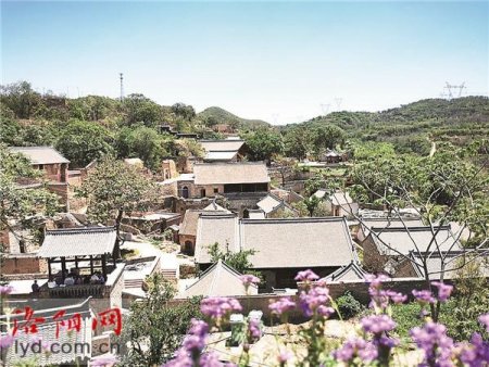 与郑州都市圈联动影响的叠合区域的巩义市小关镇南岭新村,巩义市大峪