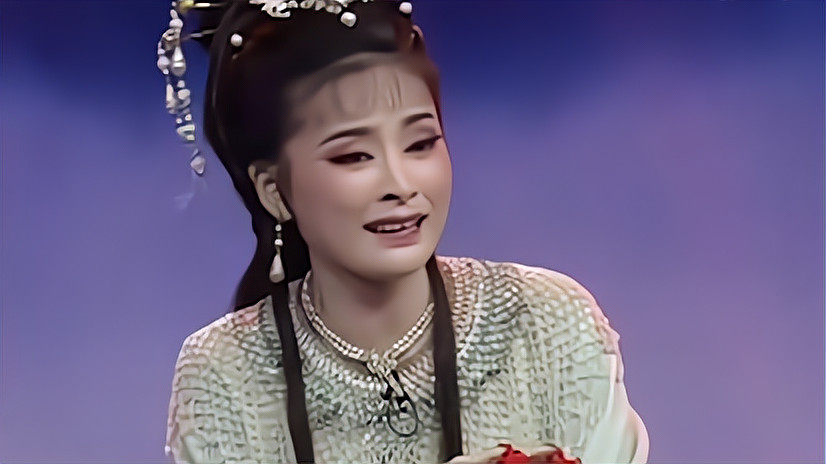 黄梅戏《半边月》选段,魏瑜遥人美声甜,嗓音轻柔丨花戏楼