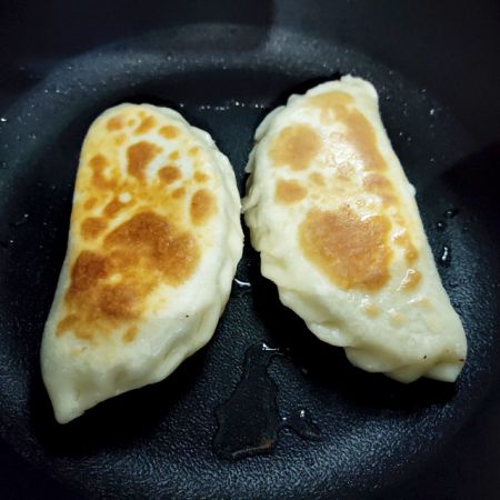 烫面韭菜盒子,味道鲜美可口