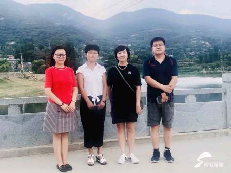 泰山脚下的"网红"——用"艾"脱贫的女支书李丰