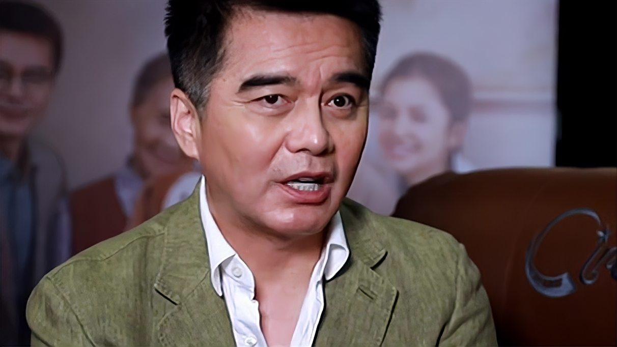 独家对话演员许亚军,十一岁参演电影,创造无数角色丨文报