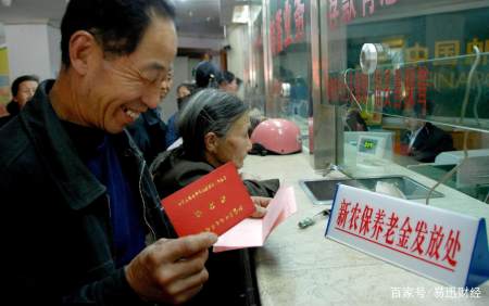 退休时别忘交这份材料！后续每月能多领720块钱，多数人都不知道(图1)