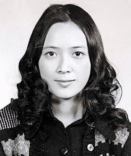 宝咏琴:23岁嫁刘銮雄,49岁含恨去世,是他花钱搞不定的女人