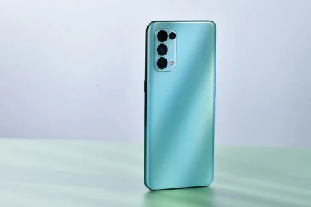 外觀設計:外觀輕薄戀戀青風,顏值巔峰opporeno5k獨有的戀愛青風顏色