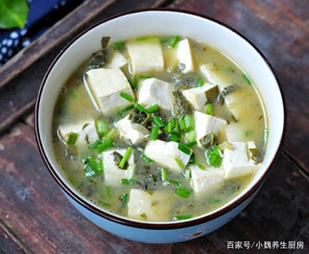 立秋后 这野菜和豆腐是绝配 才2块钱一斤 补钙质 孩子长个头 立秋后 这野菜和豆腐是绝配 才2块钱一斤 补钙质 孩子长个头