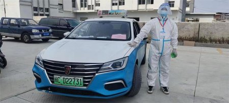 出租车司机赖明志参与到志愿队中(省交通厅供图)东南网3月20日讯(本网