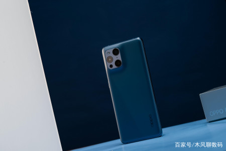 18G+1TB运存,4nm芯片+200倍变焦,OPPO机皇即将上线(图1) 18G+1TB运存,4nm芯片+200倍变焦,OPPO机皇即将上线(图1)