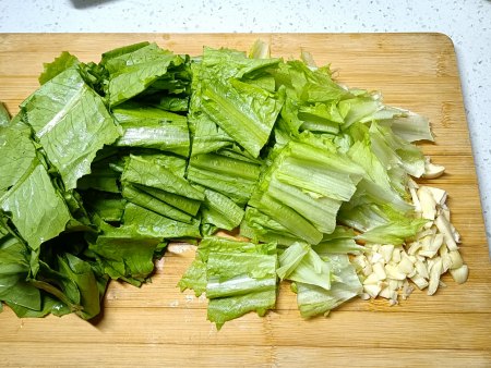 蒜蓉油麥菜