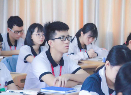 毕业5年后 才发现 文科生 和 理科生 的差距 并非一星半点 毕业5年后 才发现 文科生 和 理科生 的差距 并非一星半点