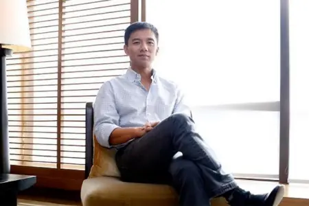 邵亦波|他曾是马云最惧怕的对手,30岁带着18亿退休到美国,如今再次归来