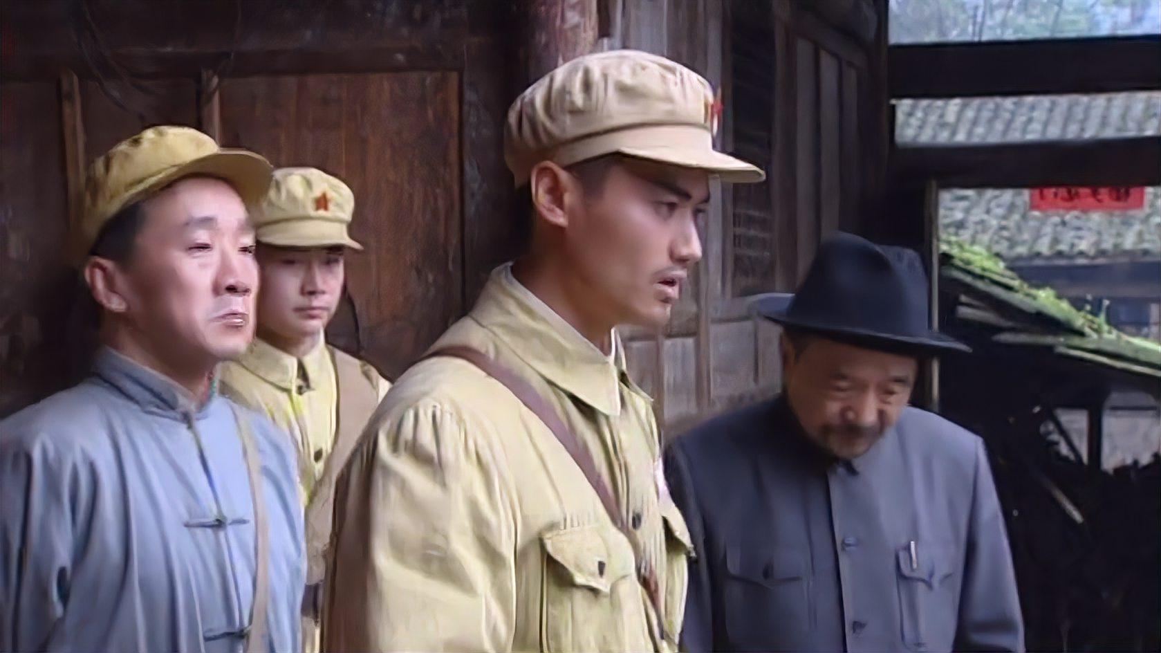 王保长:王耀祖正在举行婚礼,不料解放军突然赶来,有点意思啊!