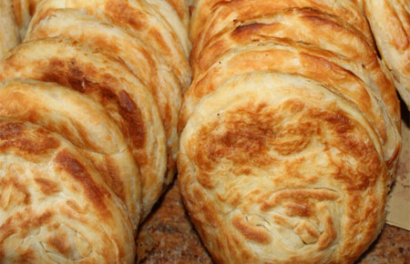 山东特色的大烧饼,金黄酥脆馅料足,秘制调料味道好