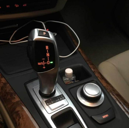 驾驶自动挡汽车,在上坡、下坡时应该用什么挡位?看老司机的操作(图7) 驾驶自动挡汽车,在上坡、下坡时应该用什么挡位?看老司机的操作(图7)