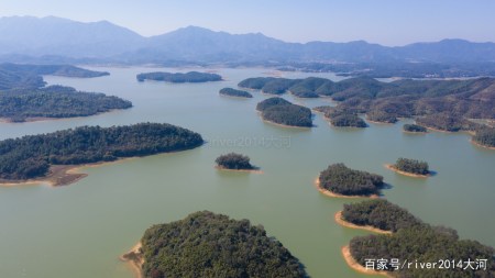 為了確保水質安全,在大沙河水庫附近禁止工業開發,確保沒有工業廢水