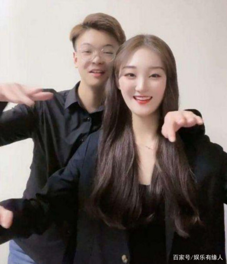 陈亚男承认看上了小伟的家世，坦言现实中很正常，不认为自己有错(图2)