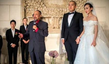 一次采访，主持人问张丰毅：作为父亲，儿子结婚您为什么不参加呢(图1)