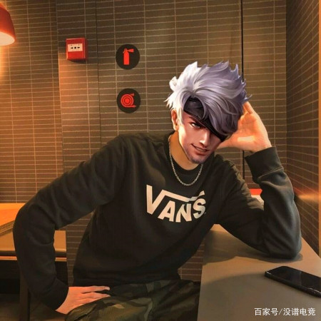 王者荣耀:"西施和曜首次合影!"换头后的虞姬,有被惊艳到