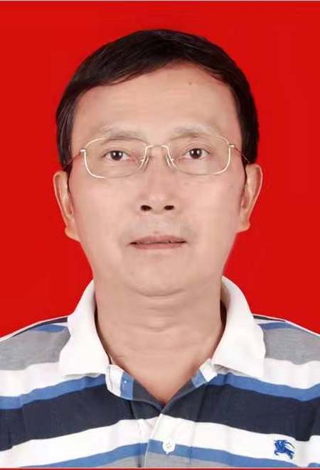 维权人物风采袁翔:从大学教授到汽修领域消费维权专家的华丽转身