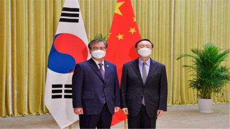 过去7天,天津迎来一位特殊的客人!杨洁篪出面会见,信号不寻常(图1) 过去7天,天津迎来一位特殊的客人!杨洁篪出面会见,信号不寻常(图1)