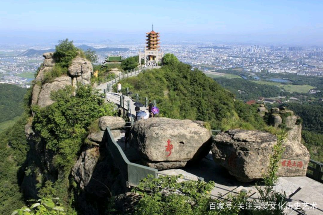 七律三首南鎮會稽山大禹陵,香爐峰霧氣繚繚,百鳥樂園,文化誦讀