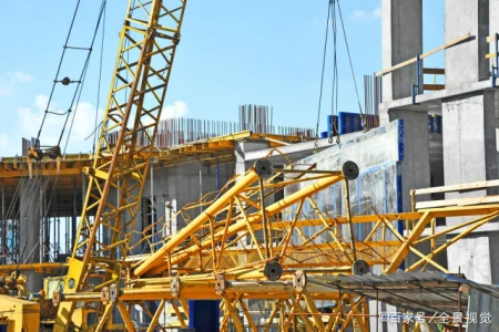 房子|银行行长透露：现金要贬值，提前做准备！手握“2样”东西不慌