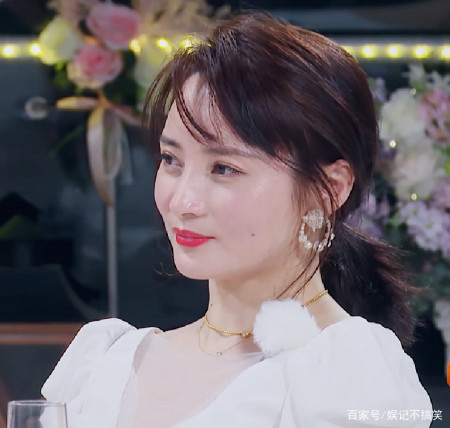 蒋勤勤透露不要原因,担心女儿长大像陈建斌,网友:笑不活了(图2) 蒋勤勤透露不要原因,担心女儿长大像陈建斌,网友:笑不活了(图2)