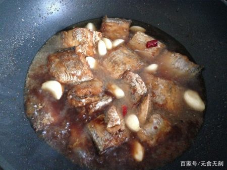 帶魚怎麼做才好吃?掌握這幾點,特別下飯,一點都不腥