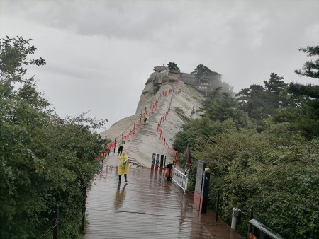 华山经典旅游线路之西上西下攻略（华山旅游）