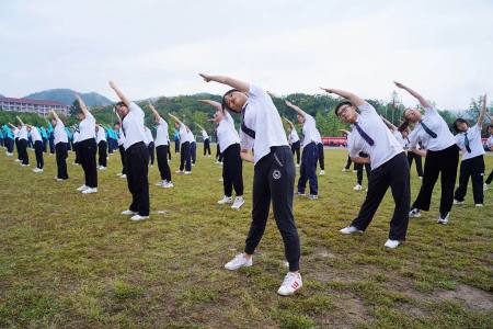 杭州:廣播體操重回大學校園