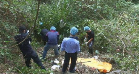 深圳“情侣”杀人狂:残害12名求职打工妹,还将其面部剥离(图4) 深圳“情侣”杀人狂:残害12名求职打工妹,还将其面部剥离(图4)