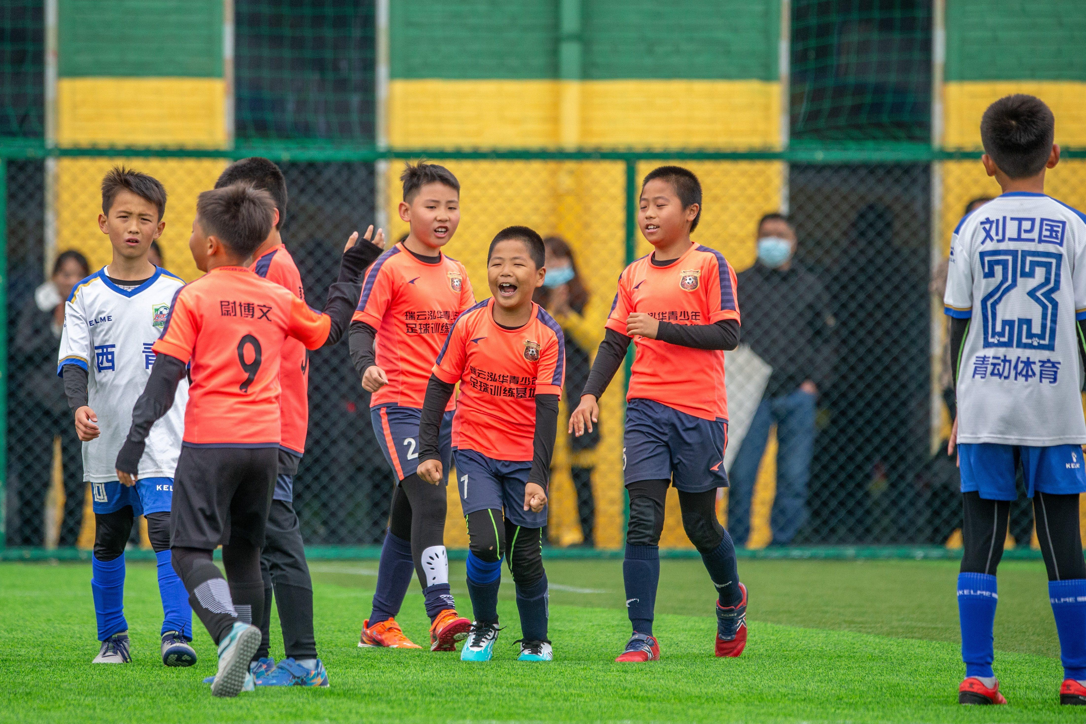 接下来,天津市青少年室内五人制足球锦标赛,天津市青少年足球联赛