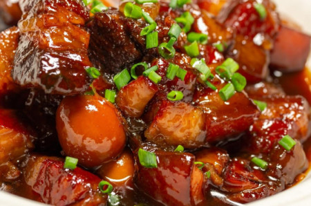 建议中老年人：少吃猪肉，多吃3种“植物肉”，这样才有更好营养