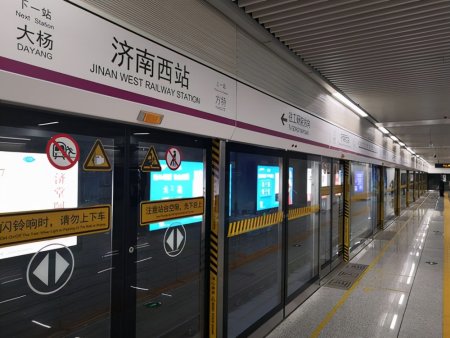 济南地铁12号线图片