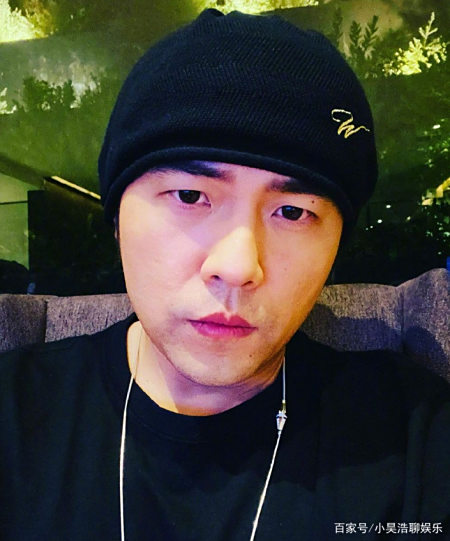 周杰伦晒歌词炫耀,三句歌词引发粉丝不满:一年就写了点这? 实用小技巧 第1张 周杰伦晒歌词炫耀,三句歌词引发粉丝不满:一年就写了点这? 实用小技巧 第1张